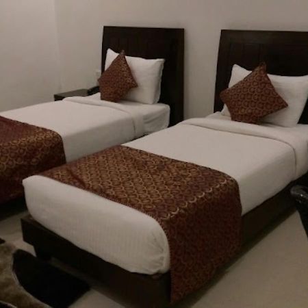 Hotel Zion Inn Варанасі Екстер'єр фото
