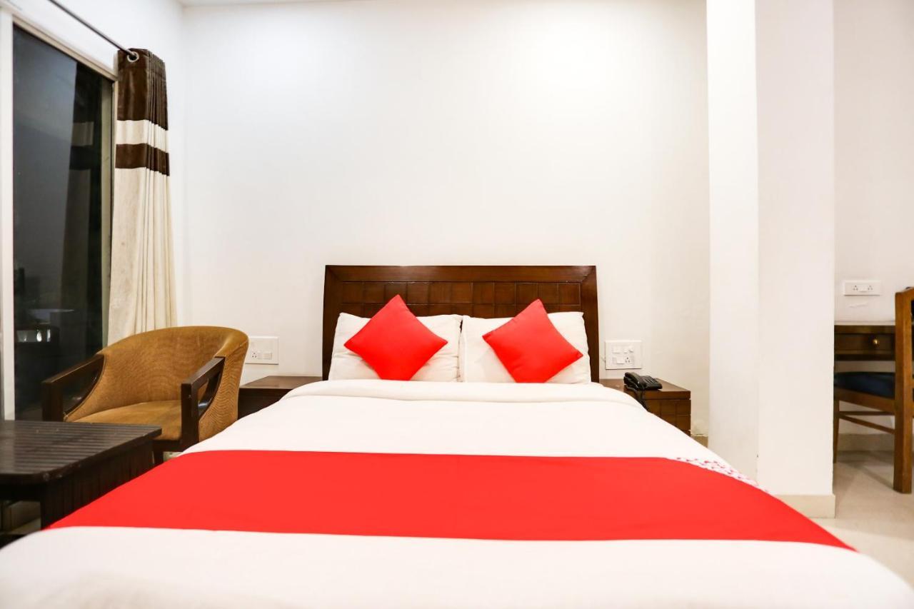Hotel Zion Inn Варанасі Екстер'єр фото